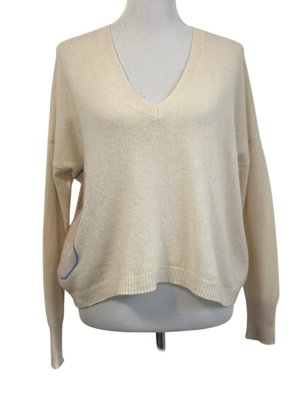 Skull Cashmere Womens Cashmere V Neck Sweater Sz Small Beige Skull Print